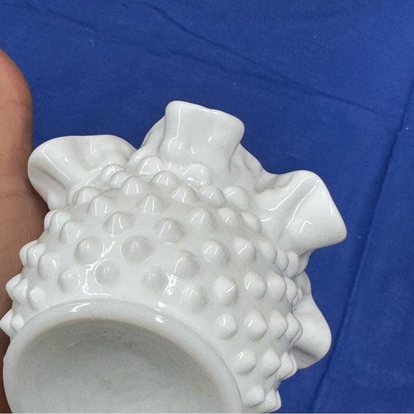 Hobnail White Milk Glass Small Rose Vase with Crimped Ruffled Edge - Picture 7 of 9